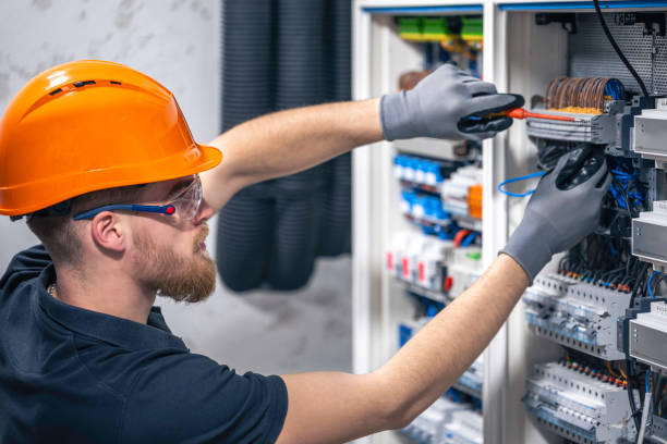 Best Best Electricians Near Me  in Paris, MO