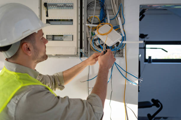Best Electrical Contractors for Businesses  in Paris, MO